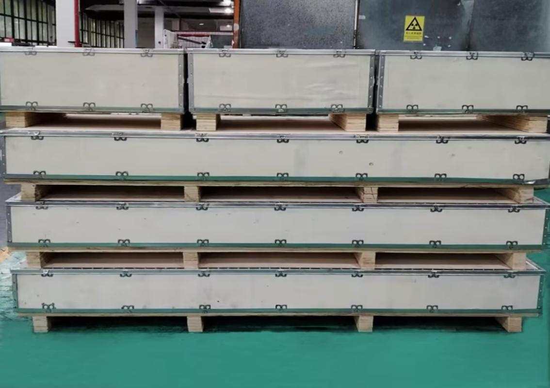 Sejumlah besar gerbang keamanan siap untuk Yunani